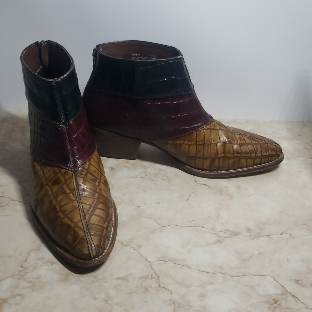 Free People Multicolor Embossed Leather Womens  Boots Size 9